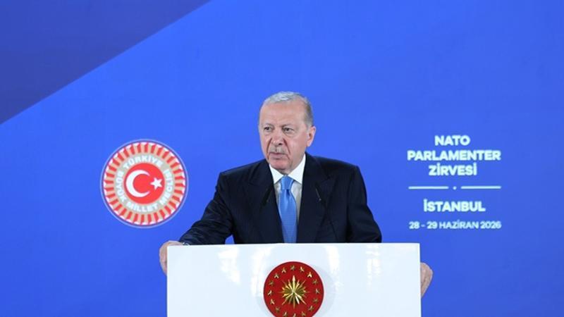 Dolmabahçe’de NATO Parlamenter Zirvesi: Erdoğan ve Meclis Başkanları Aynı Masada