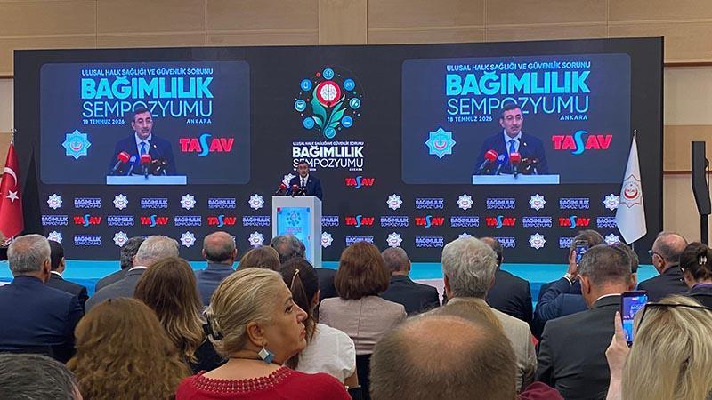 Bakan Göktaş: Bağımlılıkla mücadele aileyi merkeze alan bir anlayışla yürütülmeli