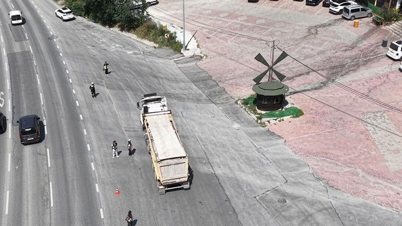 Arnavutköy’de ağır vasıtalara tonaj denetimi: 70 sürücüye 701 bin lira ceza
