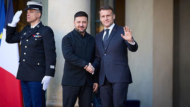 Macron’dan Ukrayna’ya hava savunma desteği sözü: “Rusya’nın saldırıları zayıflık göstergesi”