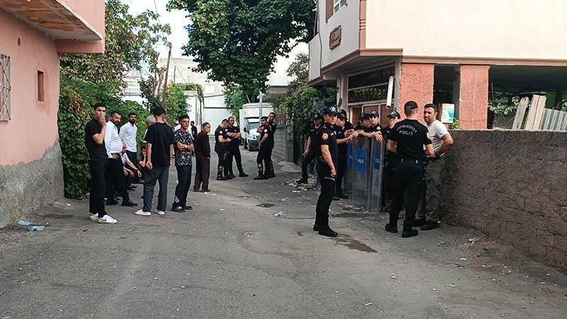 Annesinin cansız bedenini konteynerde bulan baba, polise ihbar etti