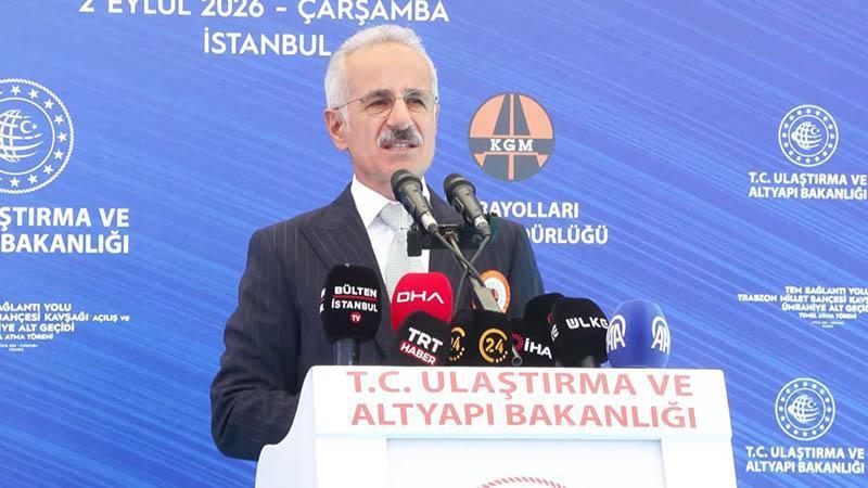ÜMRANİYE’DE İKİ PROJEDE ÖNEMLİ ADIM: KAVŞAK AÇILDI, ALT GEÇİDİN TEMELİ ATILDI