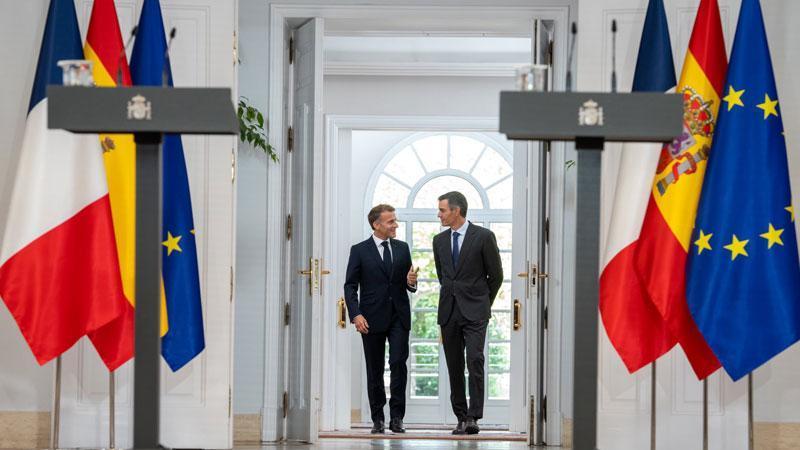 Macron’dan İngiltere’ye AB mesajı: “Tekrar hoş geldiniz”
