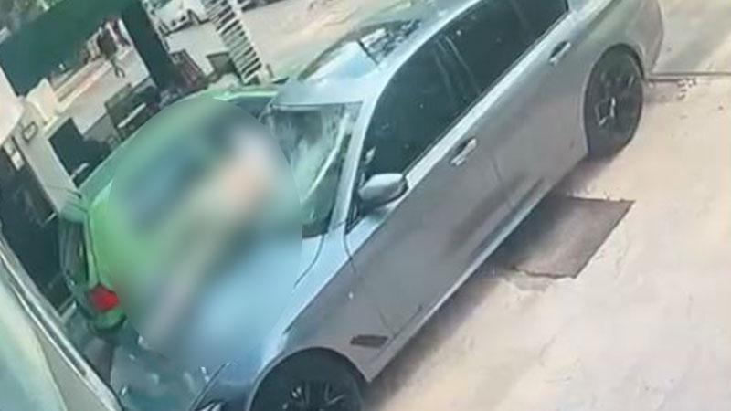 Ankara’da 6’ncı kattan otomobilin üzerine düşen kadın ağır yaralandı