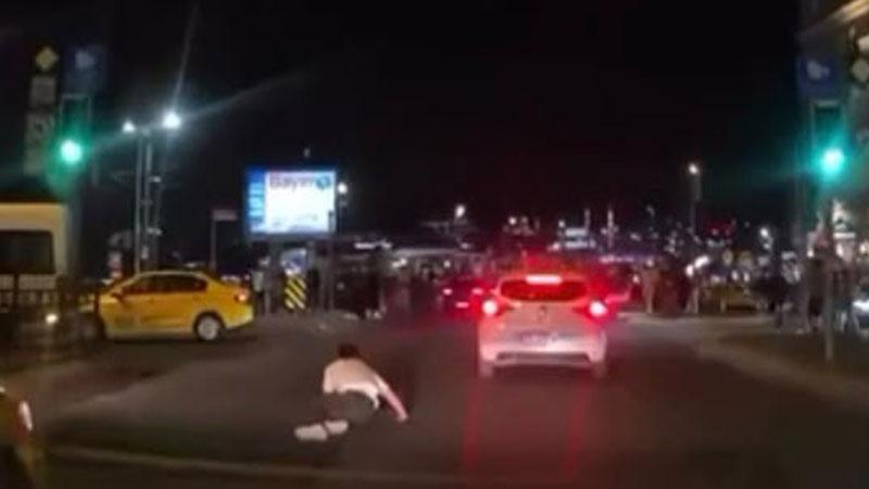 inönü’nde Kaza Anı Araç Kamerasında: Yayaya Çarpıp Kaçtı