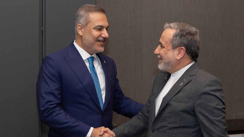 Bakan Fidan’dan Bağdat’ta Diplomatik Temas: Arakçi ile Görüşme