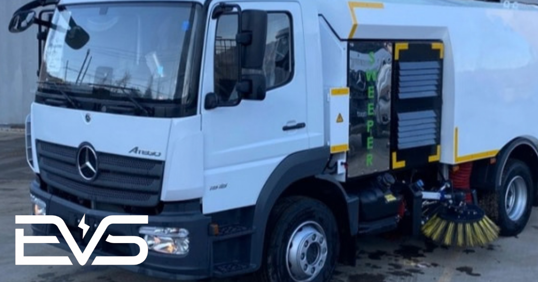 EVSMAK Sahadaki Deneyimini Elektrikli Yol Süpürme Teknolojisine Taşıyor